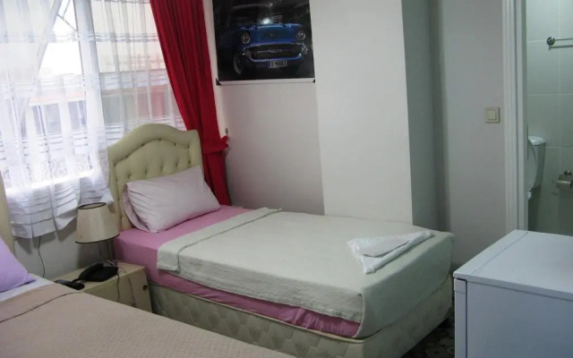 Kumbet Hotel