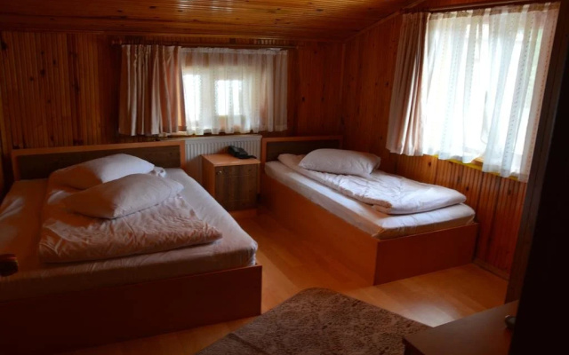 Kalegon Hotel