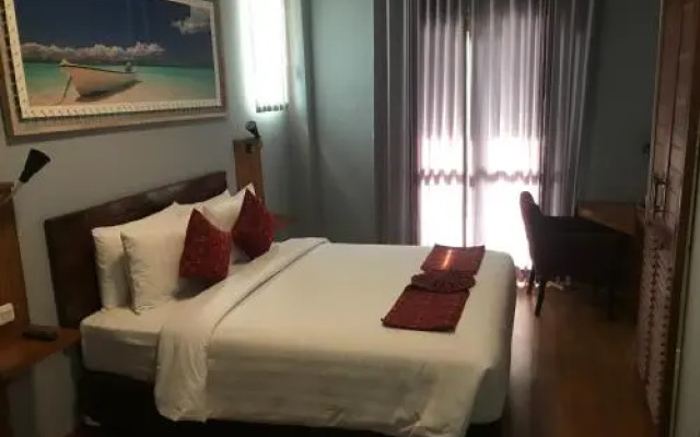 Wae Molas Hotel
