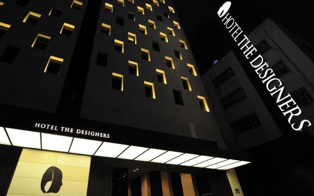 Отель The Designers Jongno Южная Корея, Сеул - отзывы, цены и фото номеров - забронировать отель The Designers Jongno онлайн вид на фасад