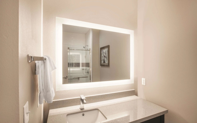 La Quinta Inn & Suites by Wyndham Kingsville