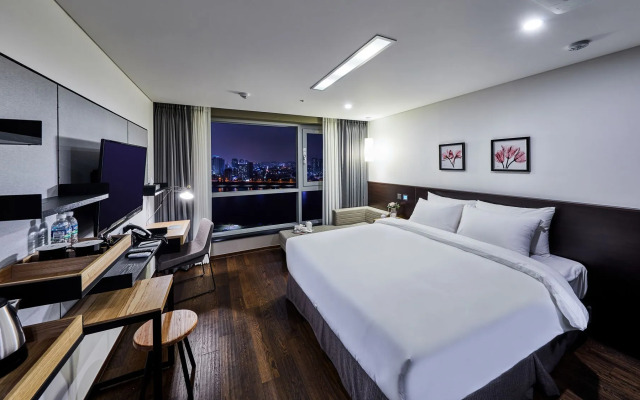Hotel Riverside