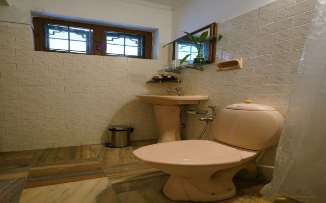 Home Splendid Stay by OYO Rooms
