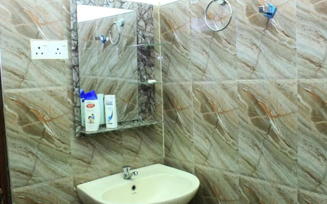 Keerthi Homestay