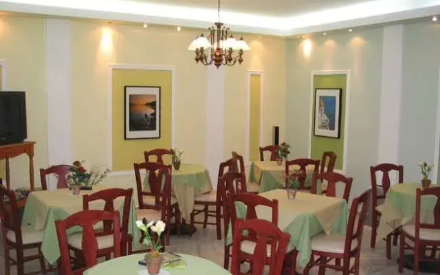 Savvas Hotel
