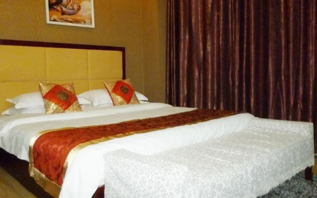 Noah's Ark Hotel