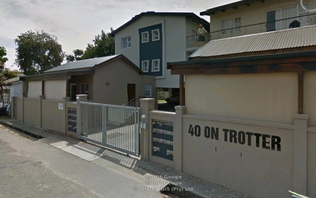 8 at 40 Trotter