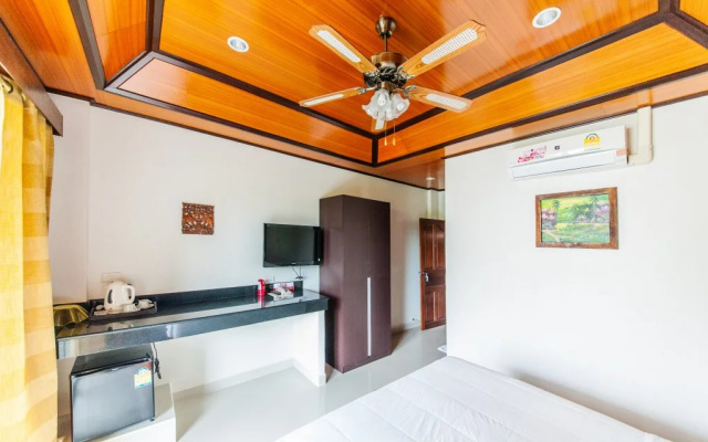 Orchid Garden Hotel, Nai Harn