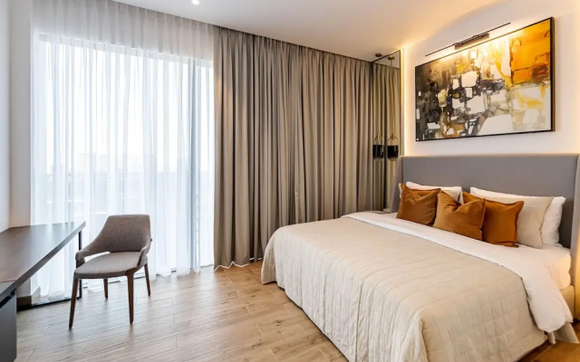 Luxury 2BR Marina Gate 3