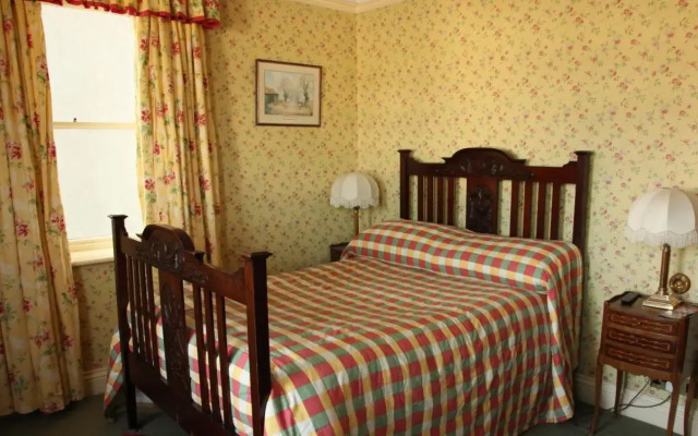 Altamont House