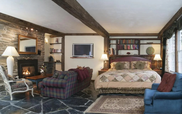 Tucker Hill Lodge