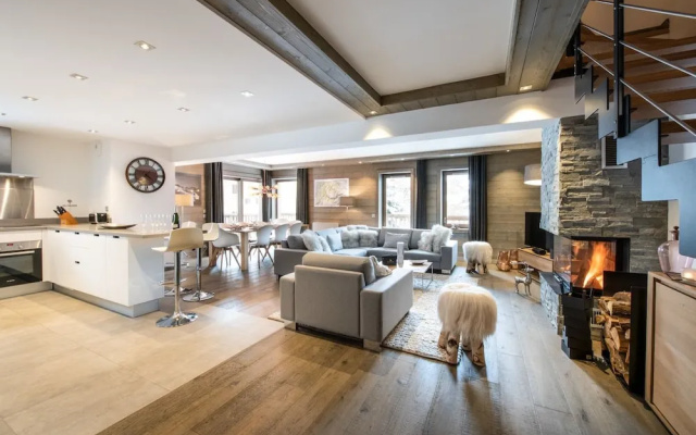 Whistler Lodge Penthouse T6 B13-14