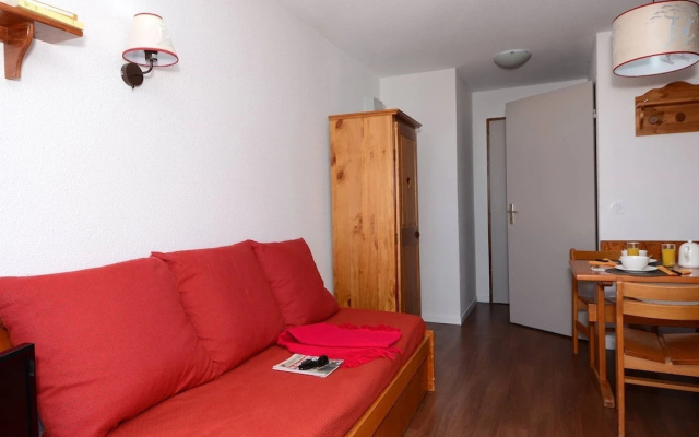 Well-kept Apartment Right on the Slopes of Plagne Soleil