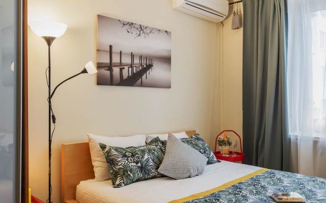 Гостиница GMApartments 3 rooms at Patriarshie Ponds