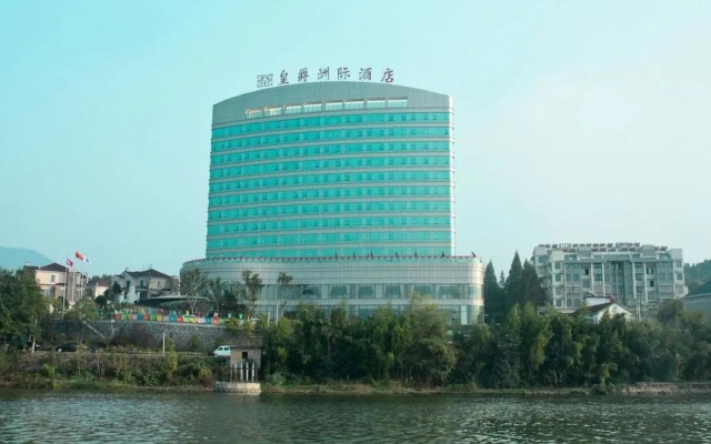 Warmjoy Majesty Hotels