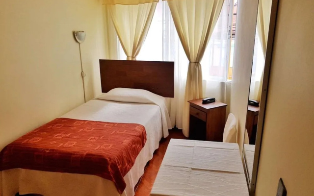 Hotel Intillanka