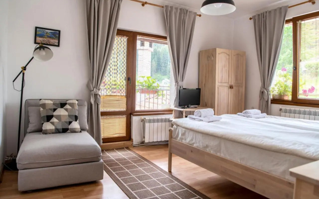 Guest House Rossy
