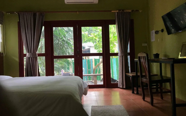 The Monkey Resort Donheang