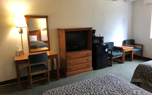 Regency Inn
