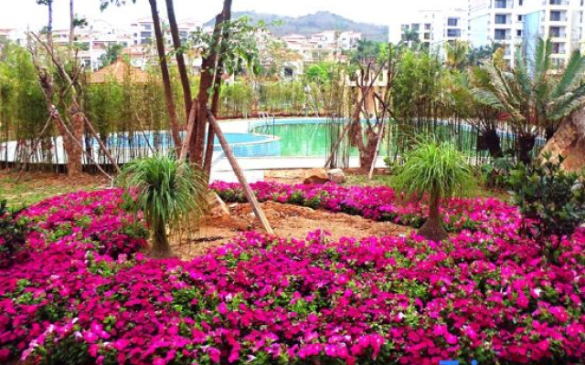 Wanning Mantening Wenquan Serviced Apartment (Xinglong Town)
