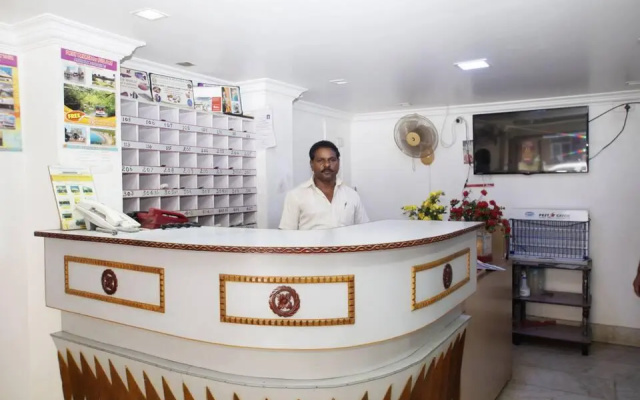 OYO 17442 Hotel Ashoka