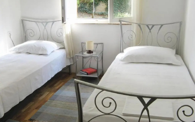 Apartments Mirja - 50m from the sea
