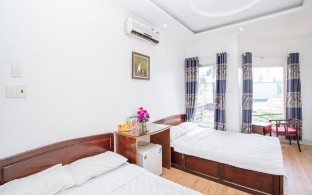 Trieu Vu Hotel & Apartment