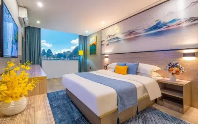 Buffet Hotel (Guiping Xishan Scenic Area)