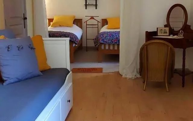 Les Cèdres