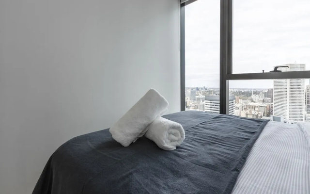 Trendy Melbourne 2 Bedroom Apartment by BnB Pro