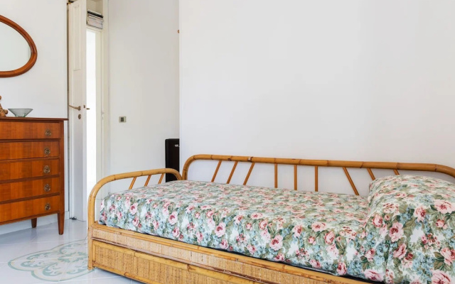 Simple Apartment in Massa Lubrense With Terrace