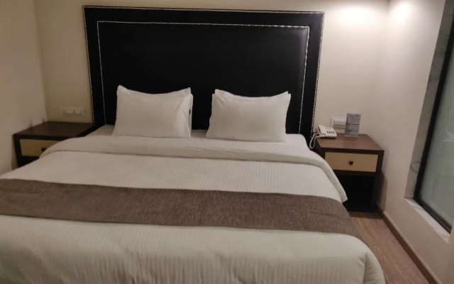 OYO 25040 Hotel Victoria