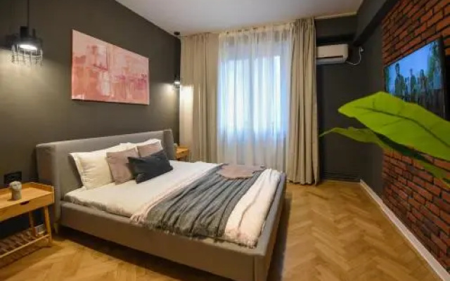 Romana 3 rooms