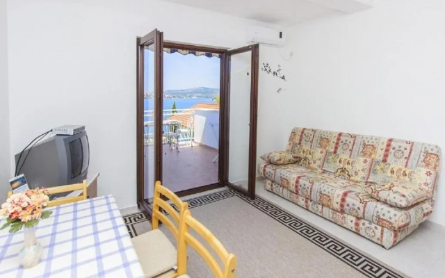 Apartments Milans-25m from beach
