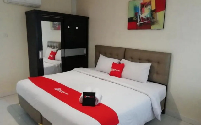 Residences by RedDoorz near Setiabudi One Mall
