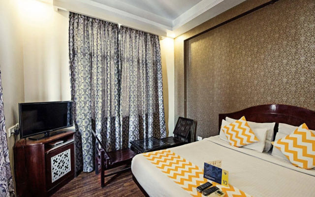 OYO 12086 Hotel Panchsheel