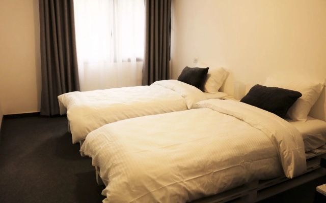 Nomads Hotel - Hostel