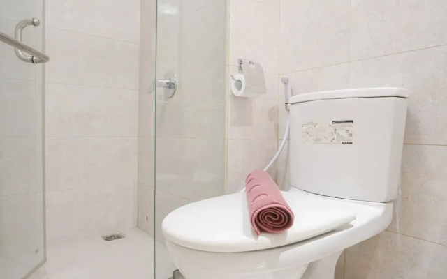 Cozy Living 2Br At The Mansion Kemayoran Apartment