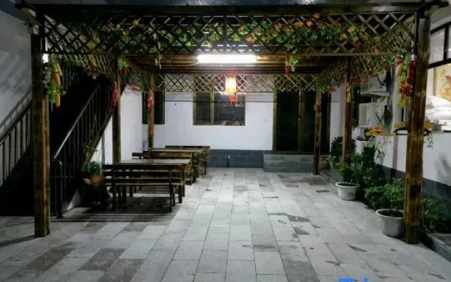 Kunlun Inn