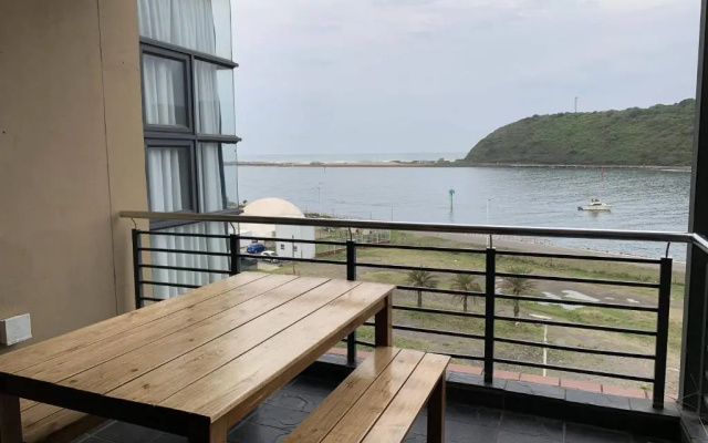 408 Point Bay