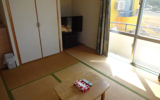 Pension Orange Box