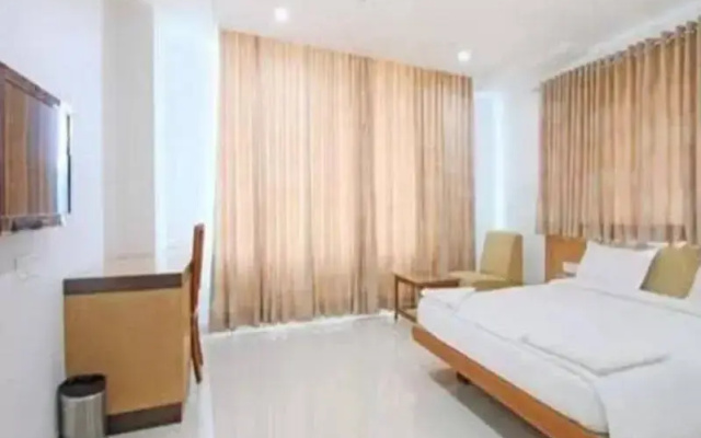 Sybaritic Suites Gachibowli