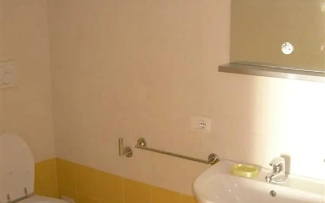 Comfortable Flat 80m From the sea