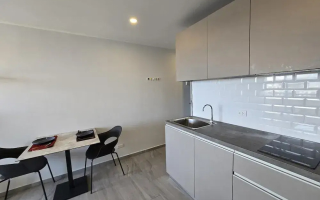 Urban Tide Studio T3 -626