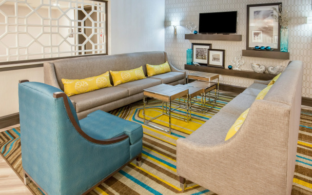 Hampton Inn Monterey