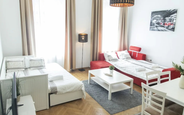 Real Apartments Revay