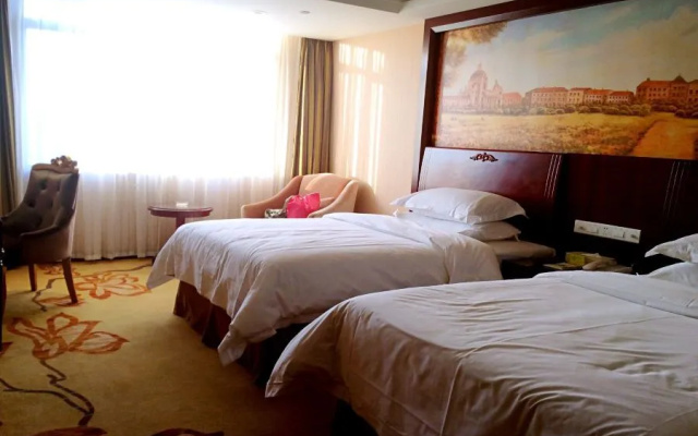 Vienna Hotel Shawan
