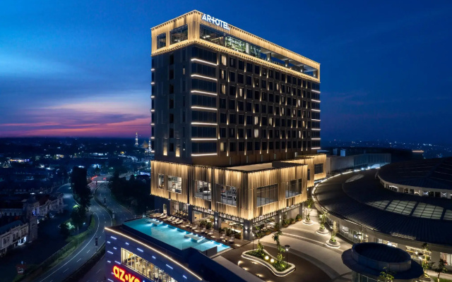 ARTOTEL Living World Kota Wisata