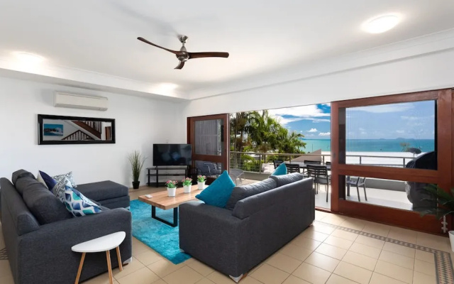 Absolute Airlie - Airlie Beach