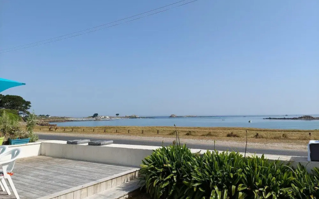 Apartment in Plouguerneau by Sandy Beach